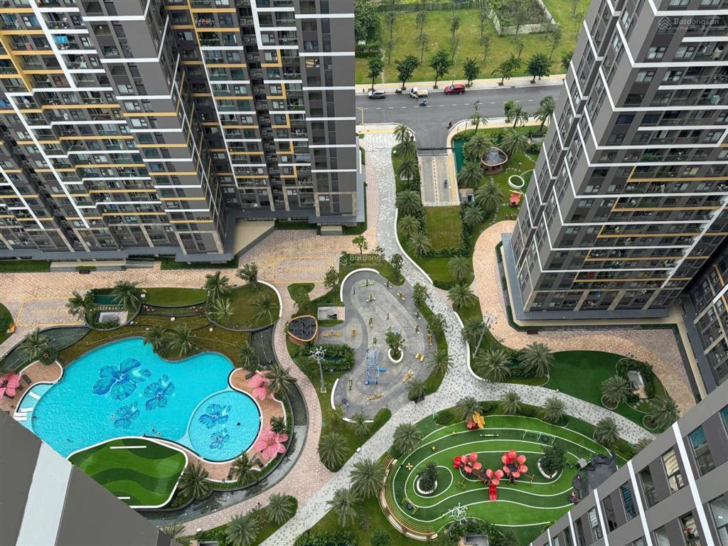 Hàng bán giá tốt | căn 2pn2wc view hồ bơi, nội khu giá 3,1 tỷ