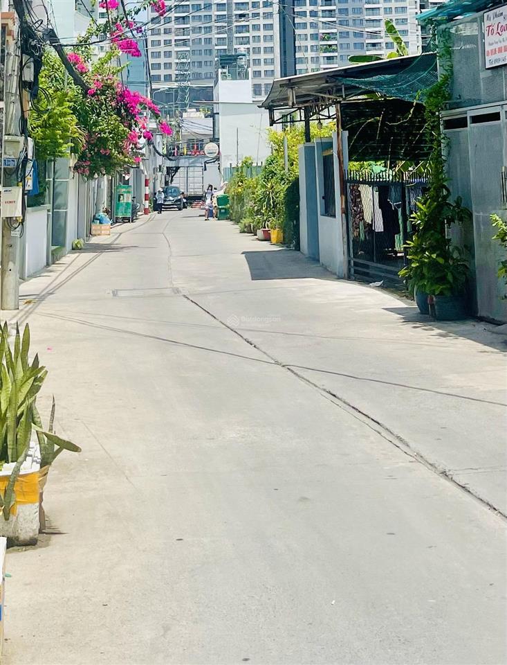 Bán nhà quận 7 ngang khủng 8.5m x 12m giá 7.8 tỷ thu nhập 24tr/tháng