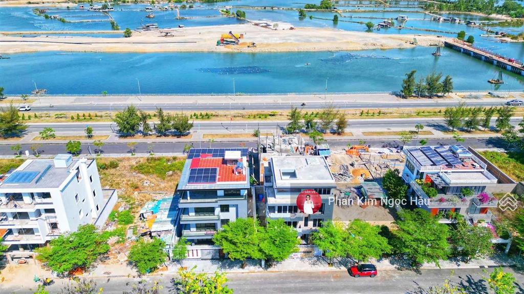 Cần bán căn biệt thự 300m2 view công viên kđt an bình tân nha trang