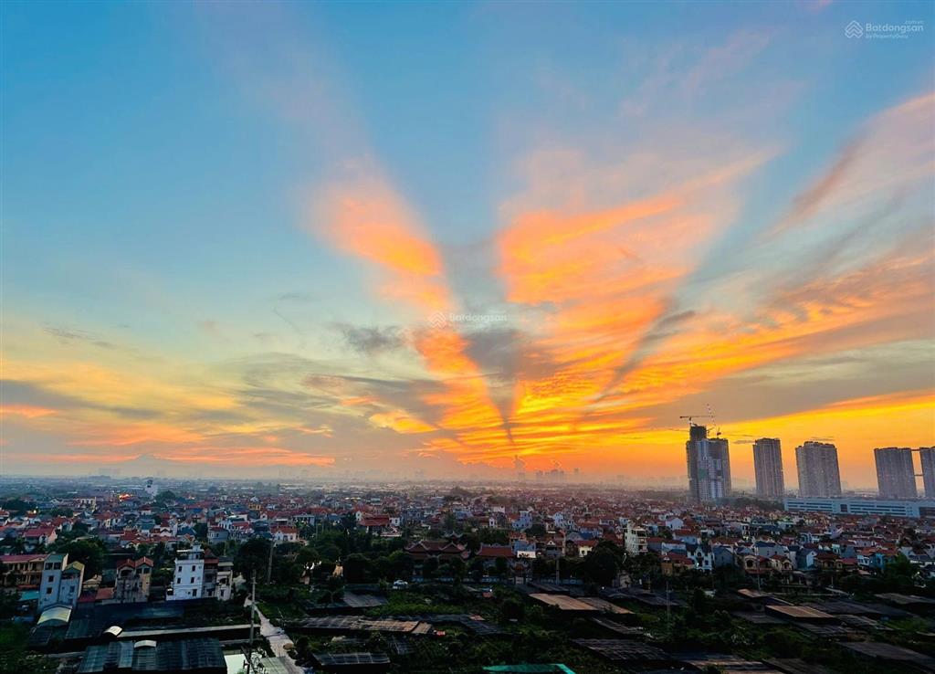 Studio landmark view trọn sông hồng, cực phẩm hoàng hôn giá tốt 3 tỷ đủ đồ, cho thuê 9tr/tháng.