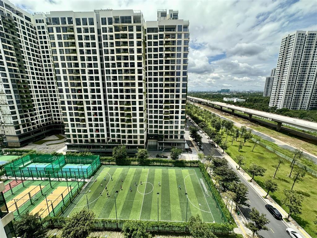 Hàng bán giá siêu tốt lumière boulevard 4,150 tỷ view sân thao công viên 36ha