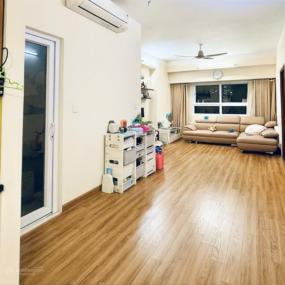 Bán chung cư học viện quốc phòng 6th element phòng 3 ngủ giá 8,6 tỷ, 0382 276 ***