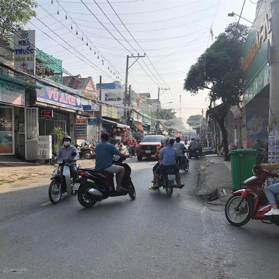 9 tỷ còn 6.8 tỷ mặt tiền kinh doanh ngang 8m 152m2 thổ 100m2 ngay chợ 138 hoàng hữu nam xn q9