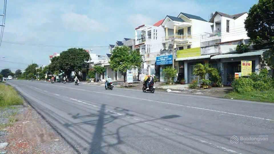 Cần bán lô đất trống mặt tiền đường quách thị trang, cách đường vành đai 3 2,4km