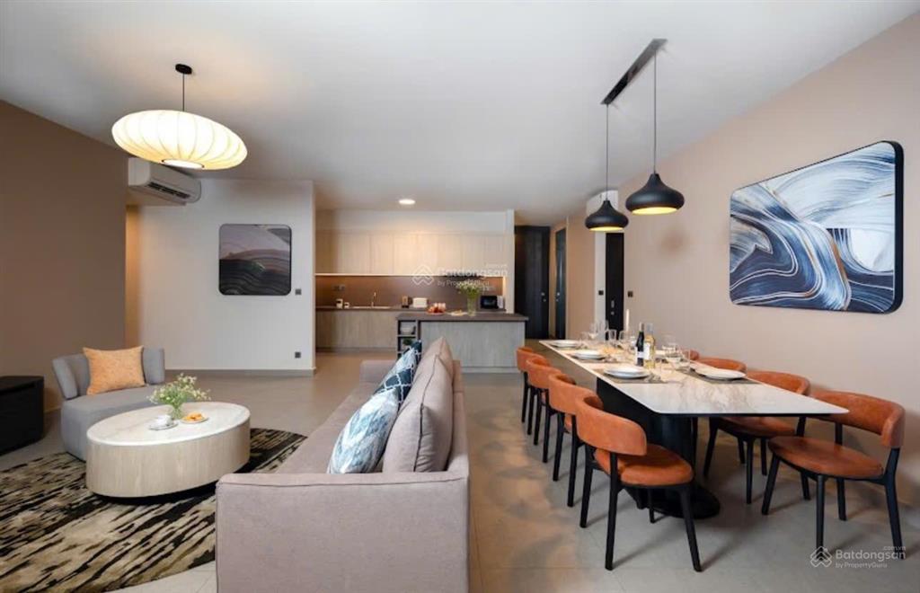 Chính chủ gửi bán 5pn 219m2 layout đẹp feliz en vista 34 tỷ. e vân 0937 360 ***
