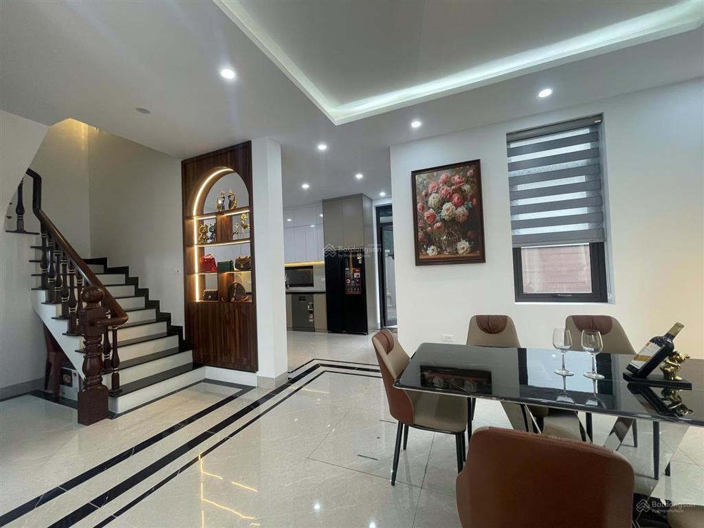 Cắt lỗ hơn 2 tỷ! biệt thự góc kđt văn khê, full nội thất mới 4 sao, vị trí đẹp, giá đầu tư