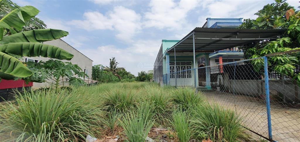 Chính chủ bán gấp lô đất 134,3m2 thổ cư 100% đường võ thị sáu, phú đông, nhơn trạch