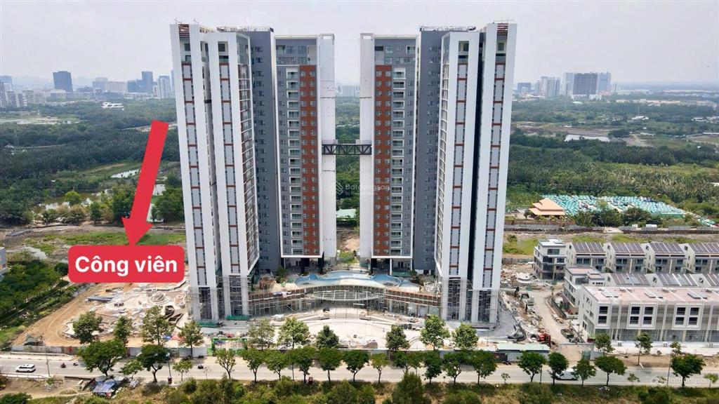 1 căn 2pn 74m2 giá 5.3 tỷ tầng cao essensia sky tháng 10/2026 nhận nhà