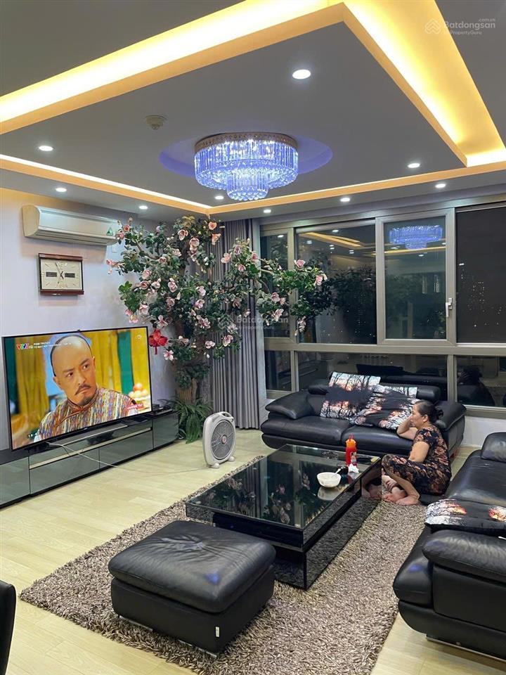 Bán cc hyundai hillstate, 11,5 tỷ, 139m2, 3pn, 2wc, đông bắc, tây bắc