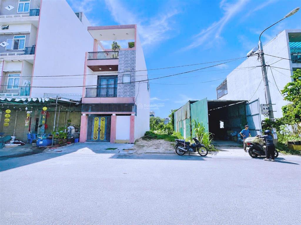 Bán đất đẹp hòa phú 10, ngay cạnh bv ung bướu, gần hoàng thị loan