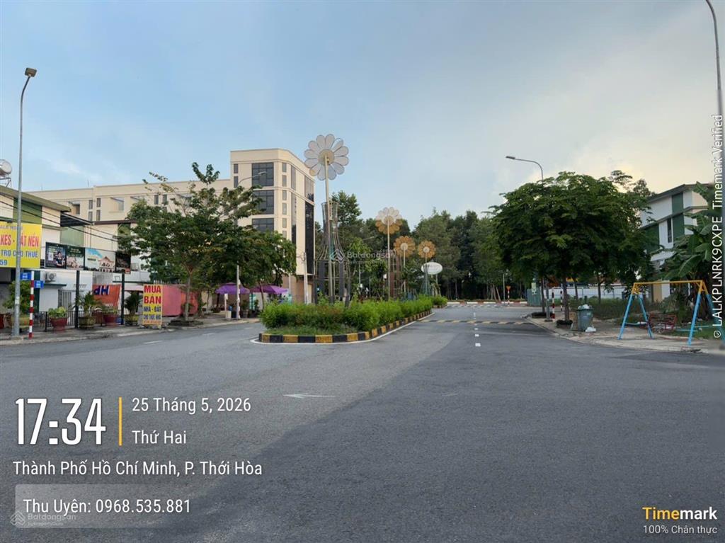 Căn nhà 1 trệt 1 lầu trong khu đô thị oasis city giá 1,6 tỷ /80m2 trong kđt cách đh việt đức 600m