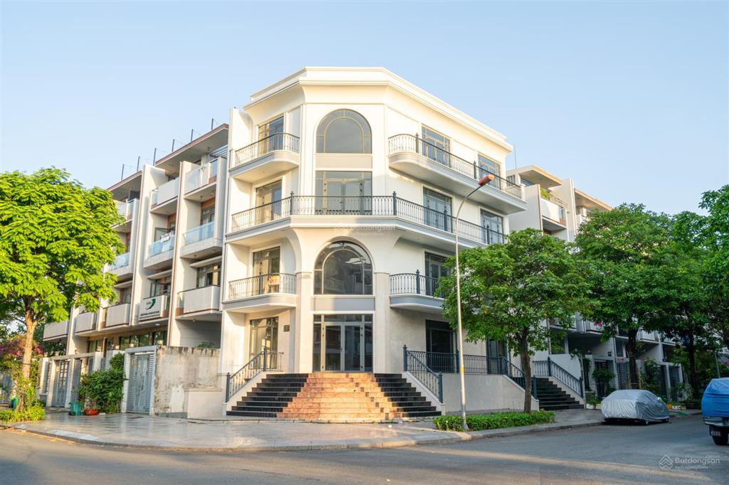Góc 2 mặt tiền bán căn góc thô vạn phúc 1 trực diện hồ bơi, công viên sát bệnh viện quốc tế