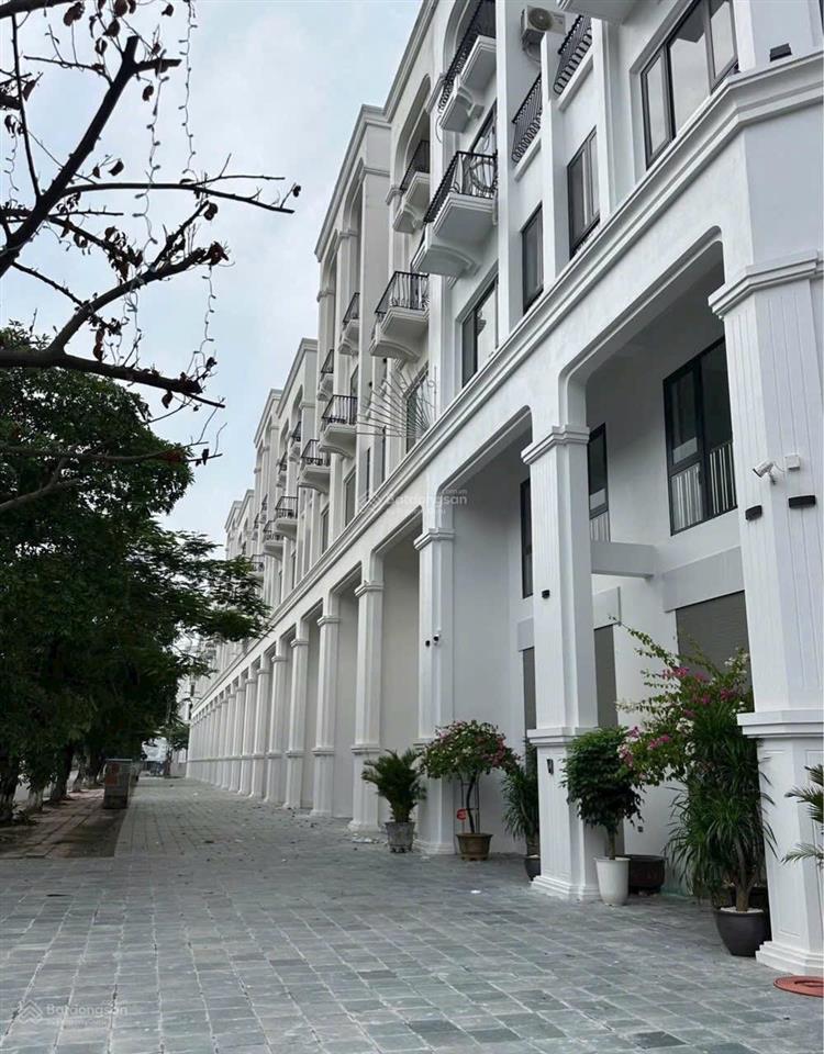 Bán căn shophouse vườn hồng đồng kỵ