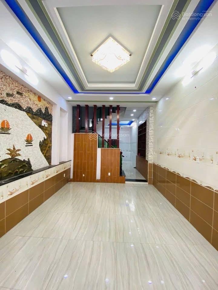 Chỉ 7 tỷ có ngay nhà 4 tầng 56m2 lê văn quới tiện kinh doanh đa ngành nghề