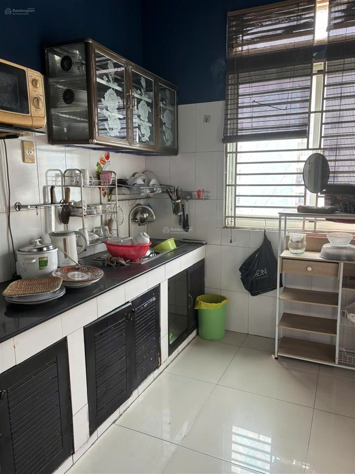 Bán chung cư 312 lạc long quân 64m2 tại quận 11. 2pn 2wc bán giá 3 tỷ 4. 0384 015 ***