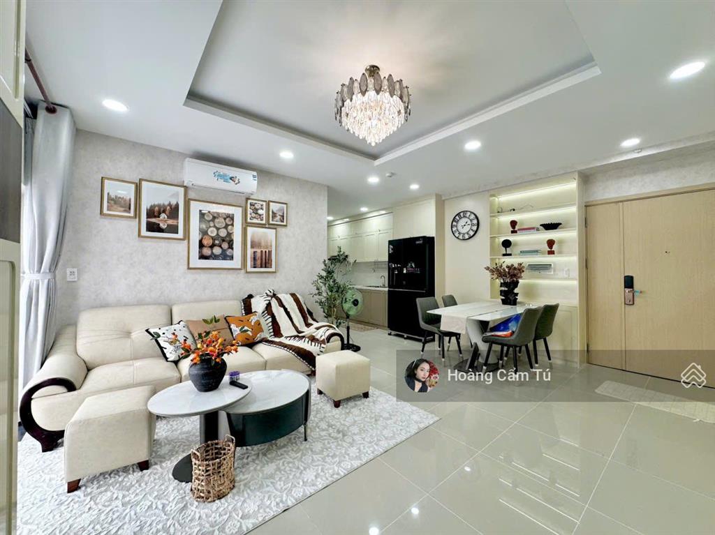 Bán gấp chung cư oriental plaza 685 âu cơ 4,9 tỷ 105m², 3pn 2wc 0706 261 *** xem nhà 24/24