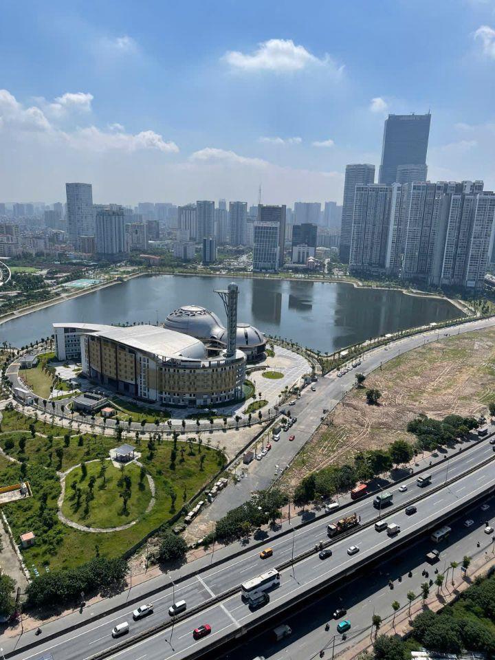 Bán căn hộ chung cư FLC Complex 36 Phạm Hùng 70m 2pn 2vs full đồ view hồ tuyệt đẹp