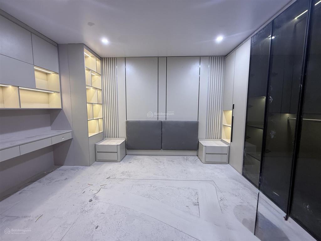 Bán nhà riêng tại minh khai, hai bà trưng 55m2 x 4 tầng, giá 12.3 tỷ. nhà mới, ôtô 30m, gần phố đẹp