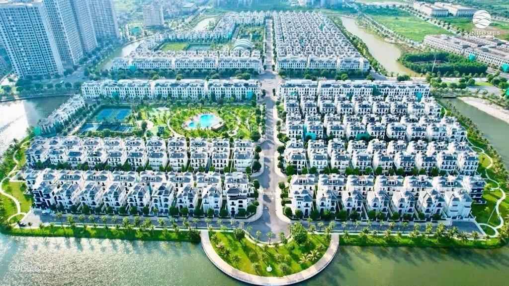 Chuyển nhượng biệt thự ngọc trai 01view trọn cảnh hồ 24,5 ha vinhomes ocean park 12x tỷ bp