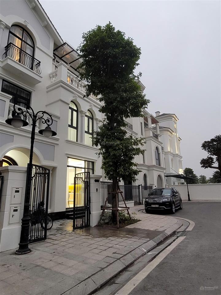 Chuyển nhượng căn liền kề hoàn thiện full nội thất đẹp, vinhomes ocean park gia lâm 21,x tỷ bp