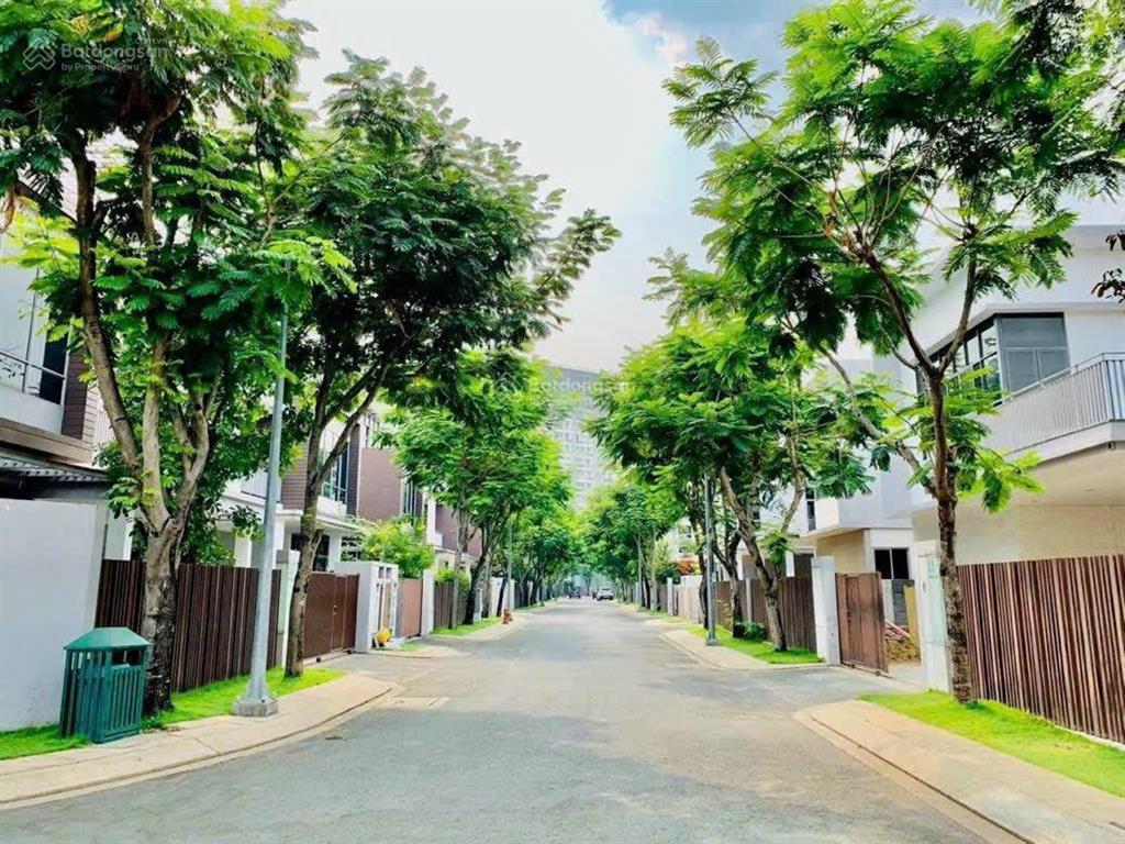 Bán biệt thự 3mt khu compound dự án riviera cove, dt 494m2, giá 56 tỷ thương lượng