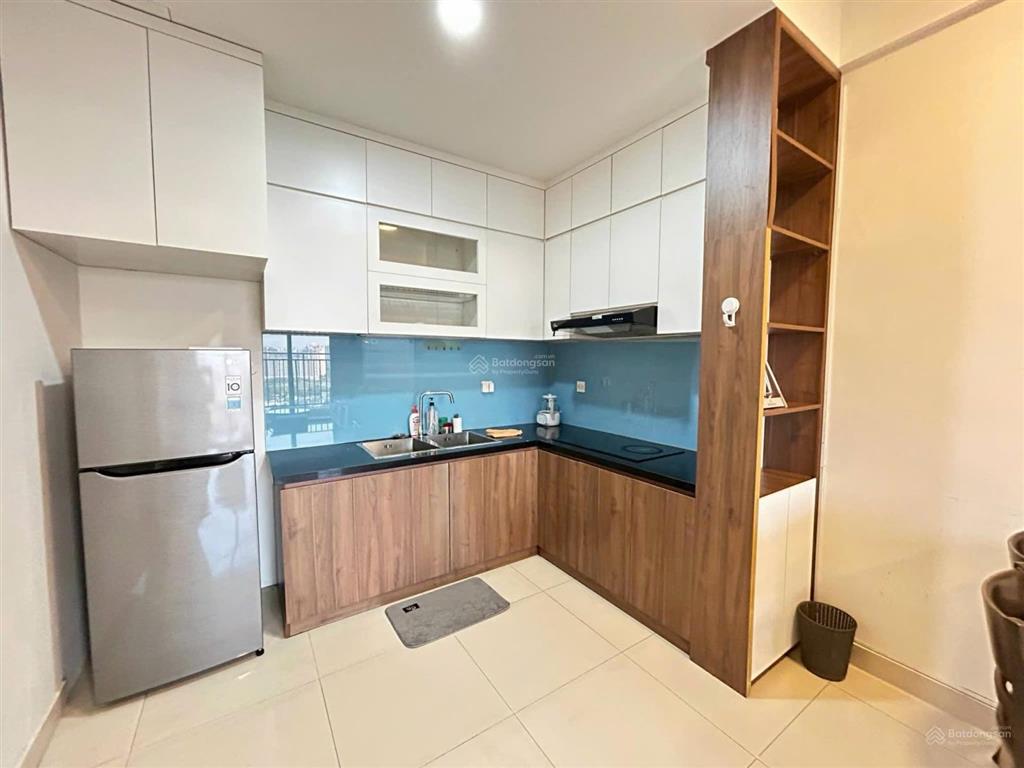 Chính chủ cần ra gấp căn 2 pn 75m2 giá 7,3 tỷ. căn trục đẹp, giá tốt, ngay để đi xem nhà