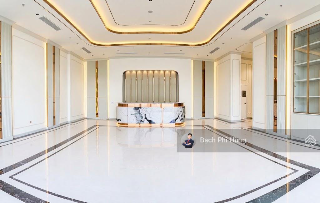 Bán shophouse 5,6 tỷ 28m2 victoria village