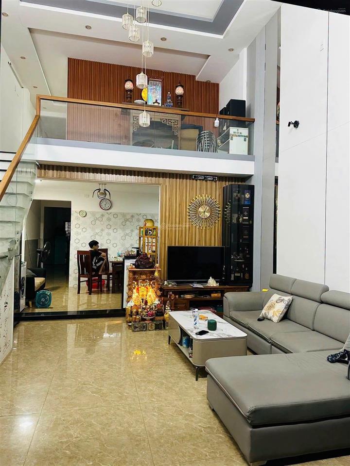 Chủ cần tiền bán gấp lô đất khu dân cư hòa minh 8. dt 97m2