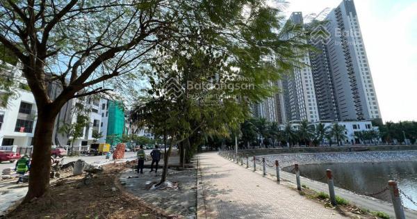 Bán gấp căn góc siêu hiếm 168m2 hoàng thành villas mỗ lao nội thất vip & thang máy nhập khẩu