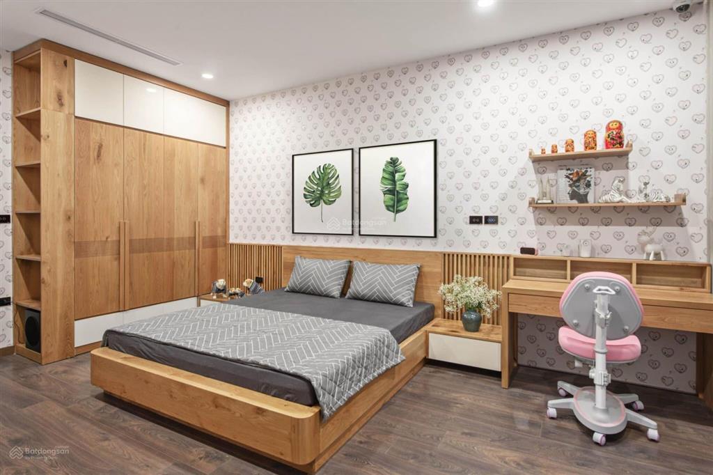 Bán gấp biệt thự 2 tầng, đường 7m5 cẩm bắc 2, cẩm lệ, dt 160m2, giá 9,5 tỷ tl