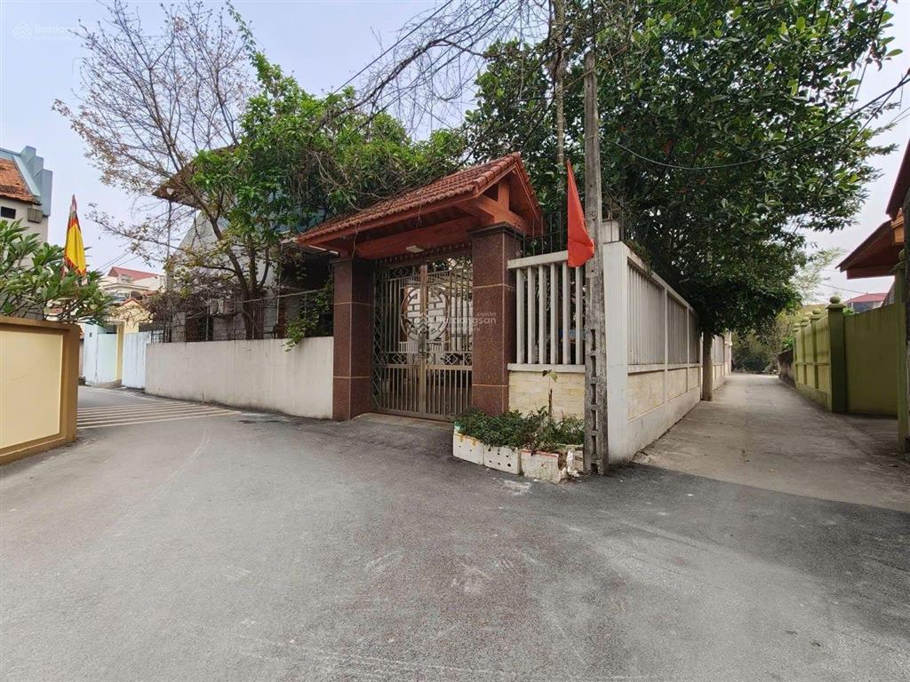 Siêu phẩm 3 mặt tiền lạc nhuế yên phong 85m2 ô tô chạy thông 1,55 tỷ