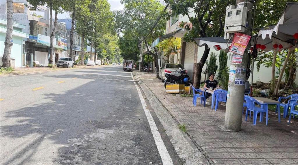 Bán cặp nền tại đường nguyễn minh đường mỹ tho mặt tiền rộng rãi gần trung tâm, quảng trường, aeon