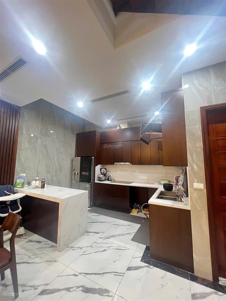 Bán liền kề ngọc trai đảo nhỏ hoàn thiện full nội thất vinhomes ocean park gia lâm 25.x tỷ bp