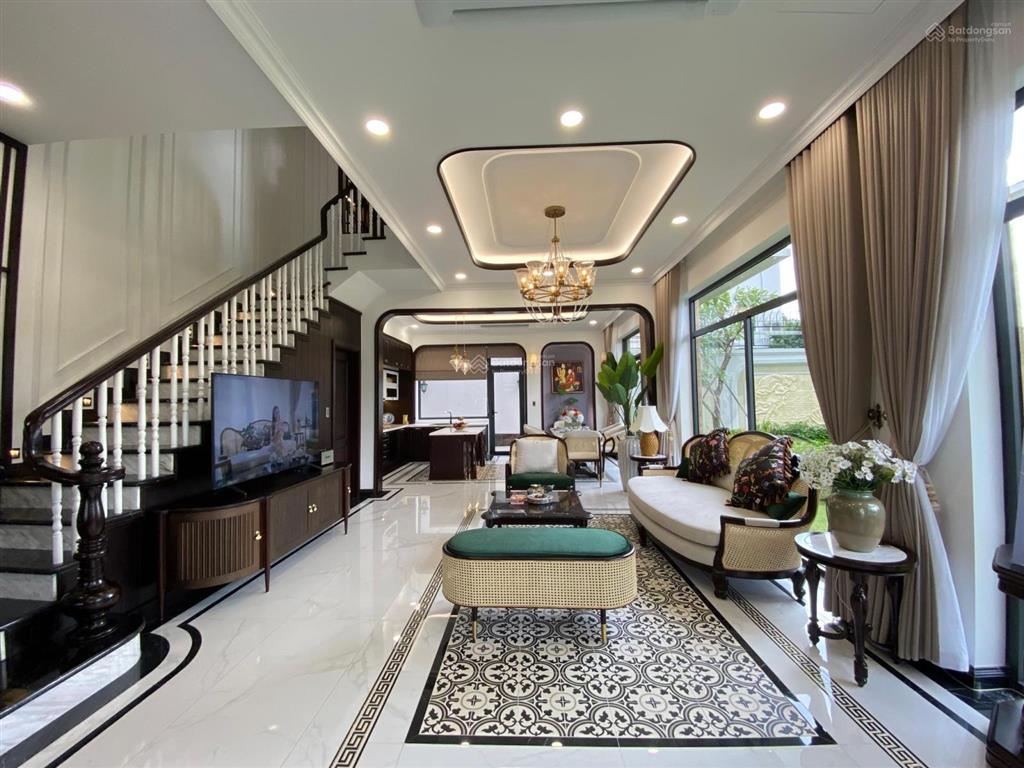 Bán căn nhà mẫu the classia 21 tỷ **. full nội thất cao cấp