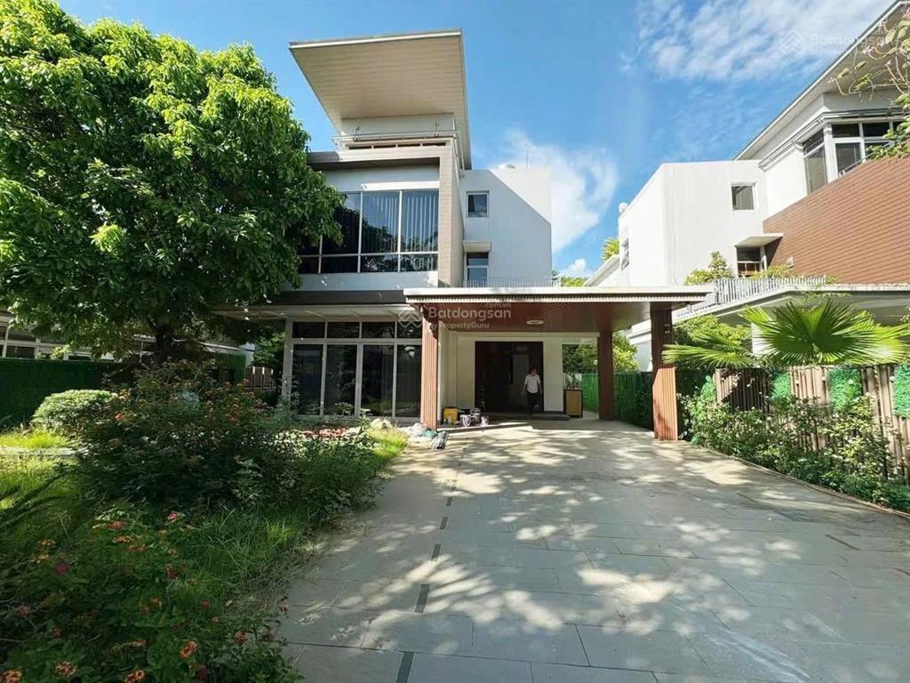 Cần bán biệt thự riviera cove, 494m2 đã có sổ hồng, 4pn 4wc giá chỉ 57 tỷ thương lượng