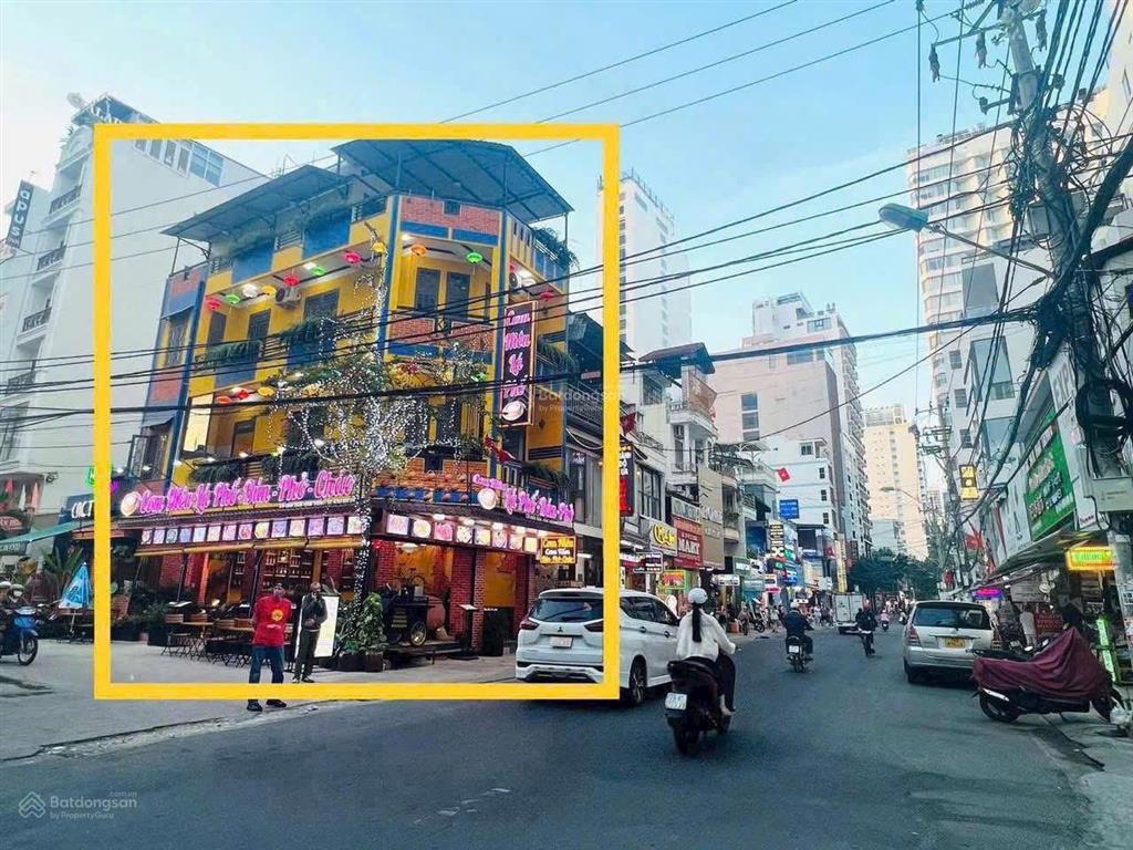 Căn góc 2 mặt tiền hùng vương, trung tâm phố tây nha trang, dòng tiền 115 triệu/tháng, chỉ 38 tỷ