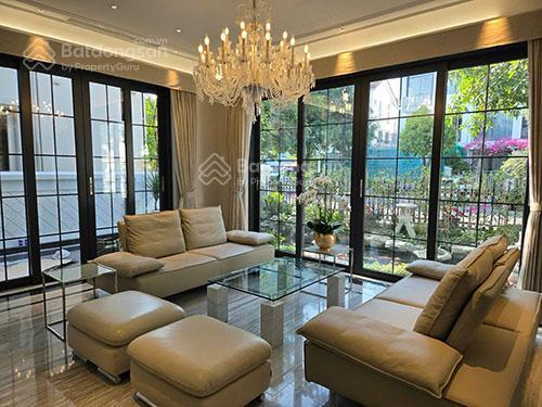 Đơn lập hoa phượng 146m2 đường rộng 4 làn xe lắp thang máy nội thất đẹp
