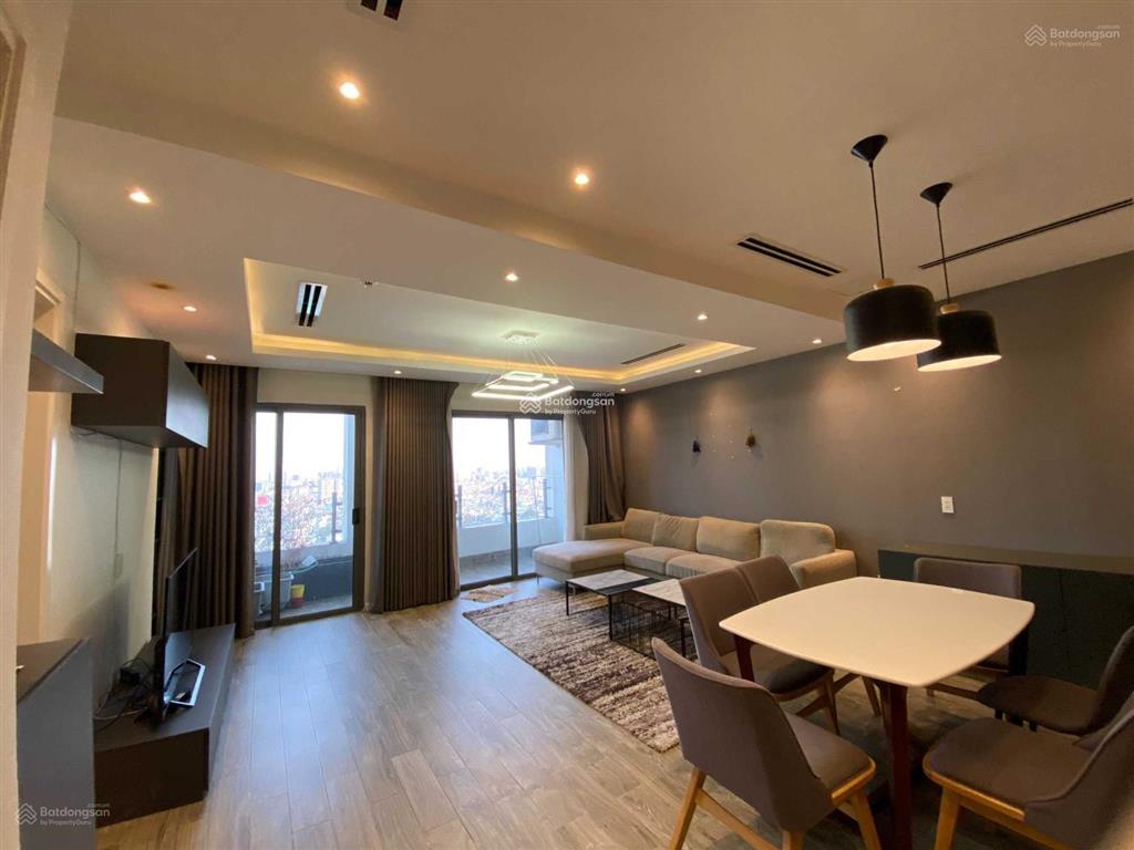 Bán chcc terra royal q3. 60m2 2pn giá 6ty6 nhà đẹp view thoáng có sổ hổ trợ bank. 0934 144 ***