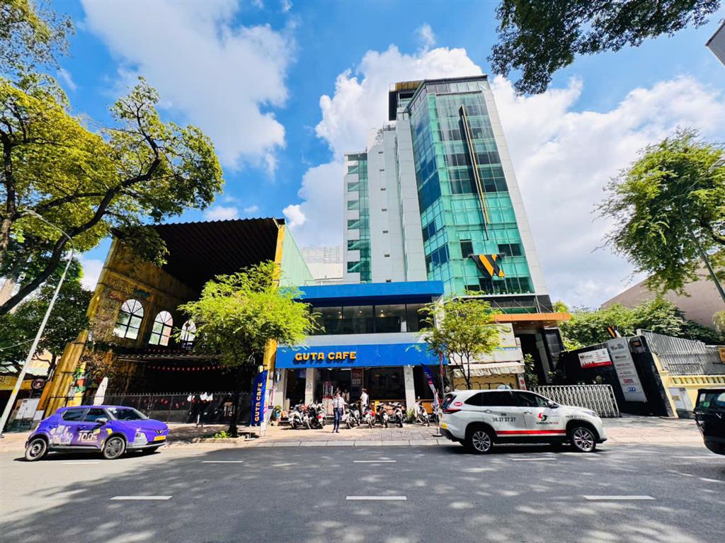 QUẬN 3: BÁN SIÊU PHẨM MẶT TIỀN NGUYỄN THỊ MINH KHAI, P.XUÂN HÒA- DT 234M2 NGANG
