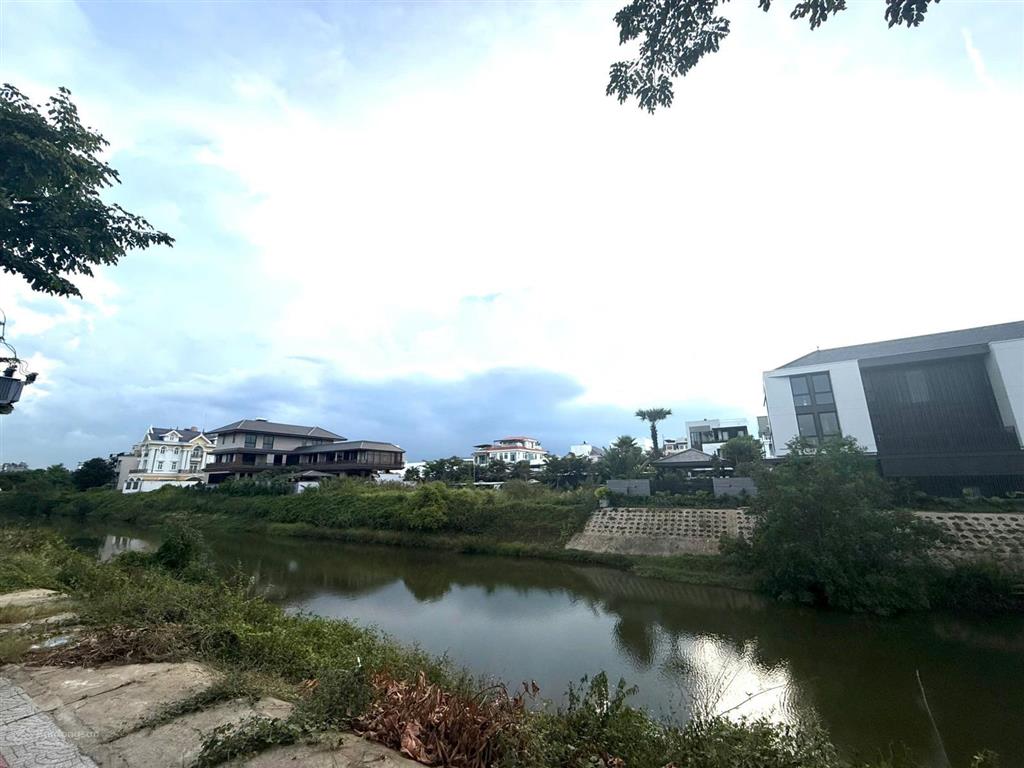 Продаётся участок, 900 м², Cẩm Lệ