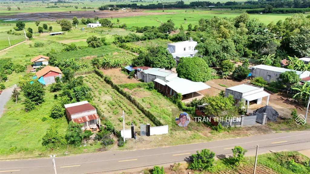 Mặt tiền đường nam kì khởi nghĩa đất đỏ 492m2 quá ngộp
