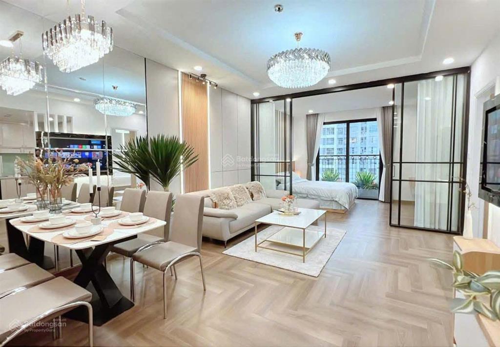Bán căn hộ 2pn sáng 83,3m2 tại tòa vip t11 timescity tầng trung giá cực rẻ