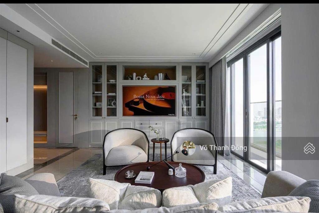 Bán căn loft 3 phòng ngủ the crest 155m2 view sông và landmark 81, nội thất đẹp, chỉ 55 tỷ