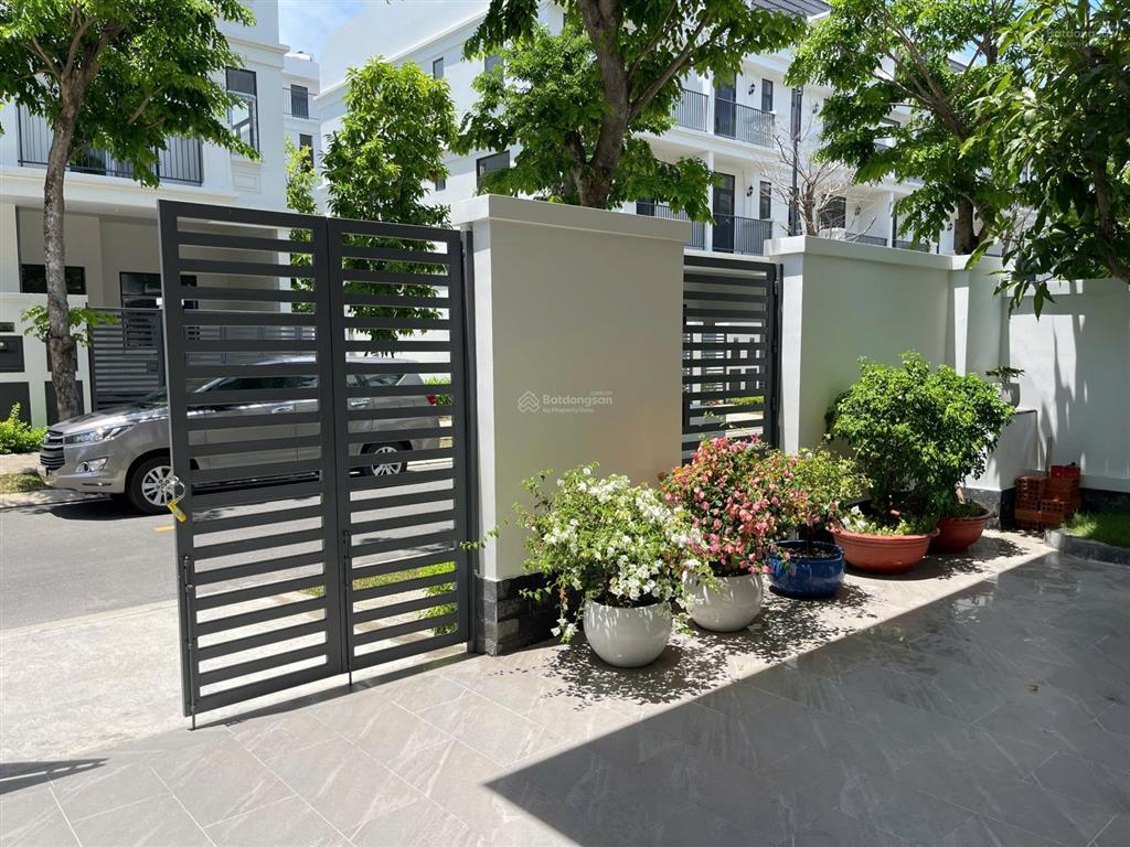 Biệt thự mini la vida residences, full nội thất, 138m2, sổ hồng trao tay, 14 tỷ, 0901 264 ***