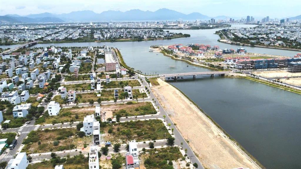 Shoptel mặt sông nam hòa xuân view trực diện đảo kim cương sunneva island thiết kế 5 tầng