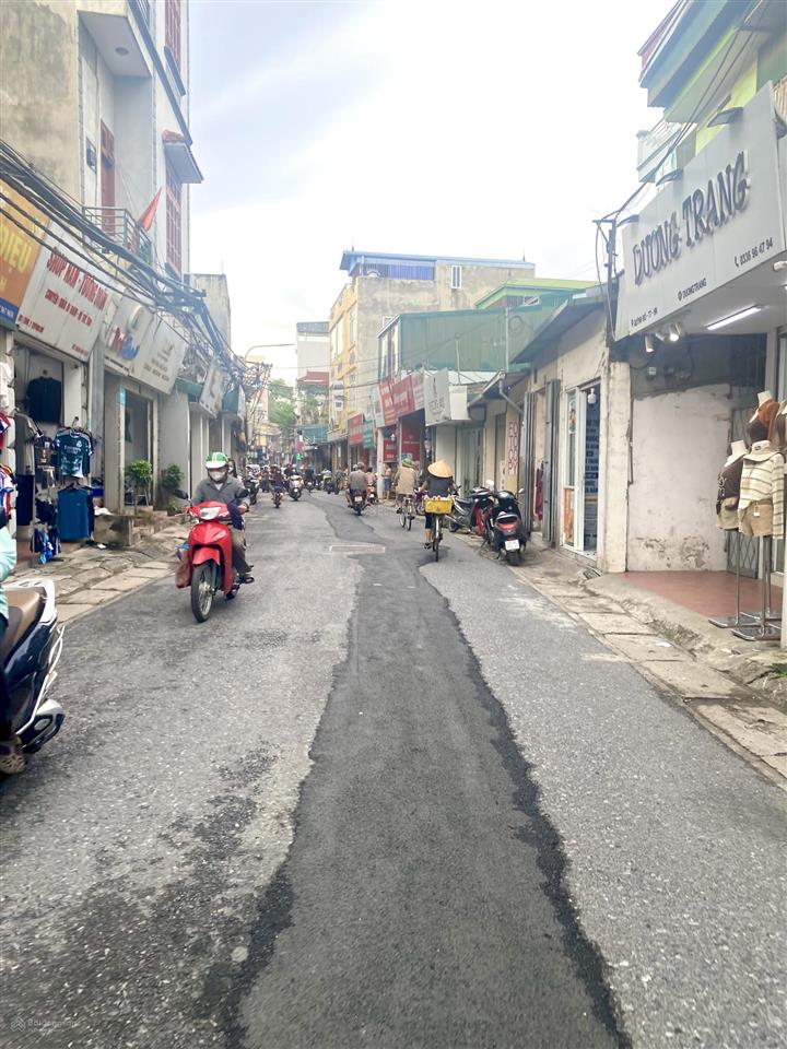 Bán cấp 4 quỳnh đô, vị trí đẹp thoáng, ô tô 7c vào nhà, xây tòa nhà cực đẹp, 88m, mt 6.3m,sổ nở hậu