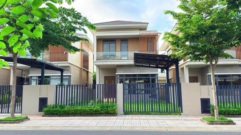 Bán biệt thự đơn lập sun casa 250m2 đường thông tại vsip 2 giá bán 6,6 tỷ full tiến độ dài 2027
