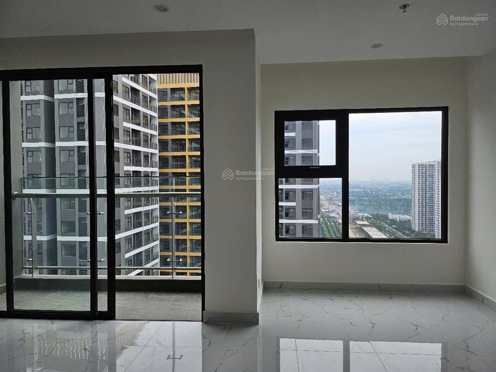 Cần bán căn gh3 tầng trung 2pn giá tốt thị trường, ngay vincom và cv 36ha giá 3,6 tỷ. 0901 001 ***