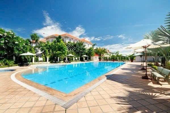 Bán nhà biệt thự the oasis 1 kdc việt sing vsip 1 , gần siêu thị aeon bình dương. 0383 229 ***