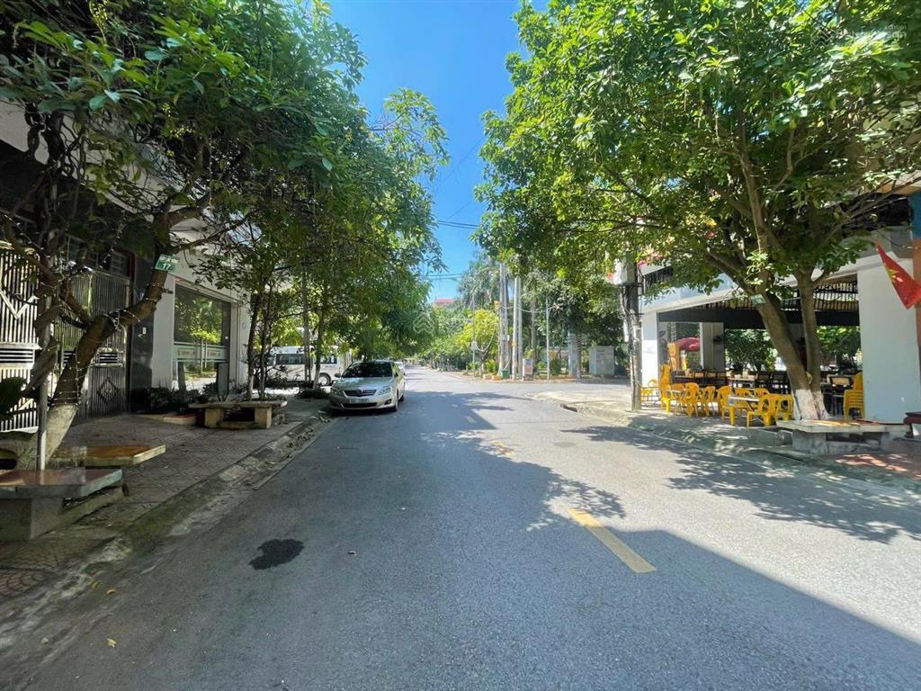 Cần bán nhanh lô đất đẹp mặt đường cao bá quát làn 2 bình thạnh, tặng nhà c4 kiên cố